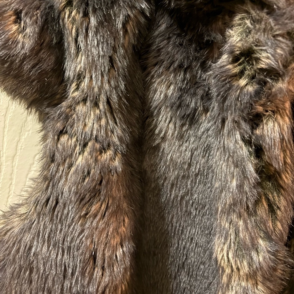 Bebe Vintage Y2K Faux Fur Vest with Hood & Pockets Sz M - Picture 5 of 14